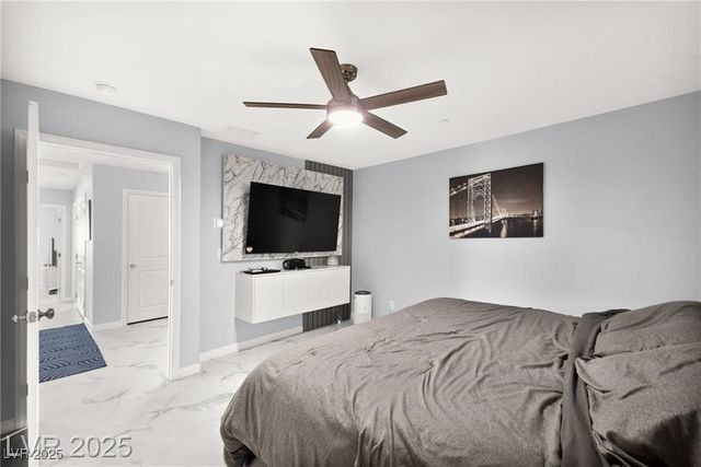 528 Thistleberry Avenue, Henderson, NV 89044