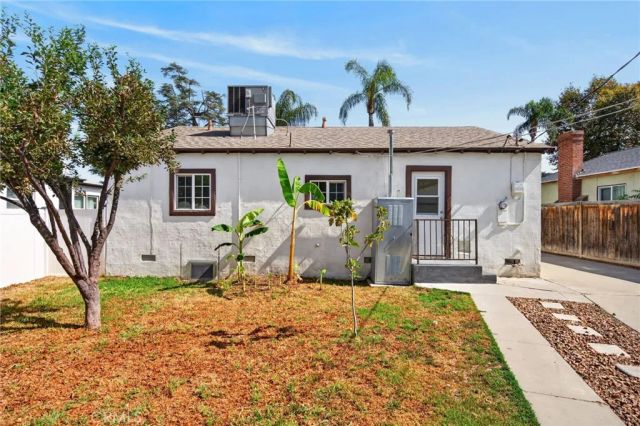 4330 Oakwood Place, Riverside, CA 92506