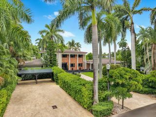 980 Belle Meade Island DR, Miami, FL 33138