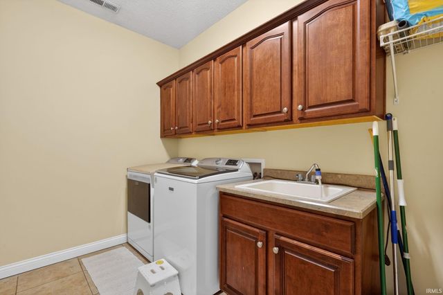 3532 Secretariat Drive, West Lafayette, IN 47906