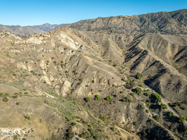 9701 Foothill Boulevard, Lakeview Terrace, CA 91342