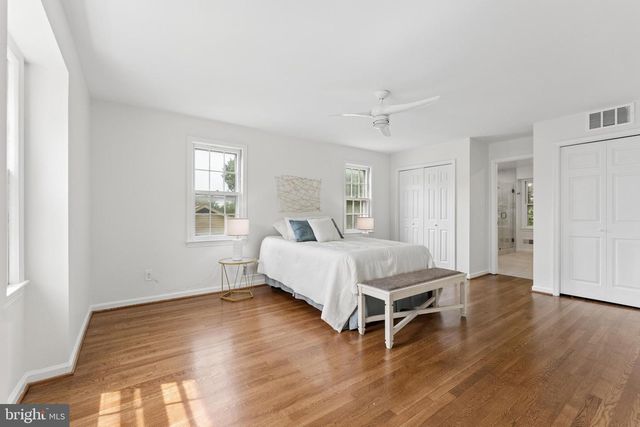 9712 HILL ST, Kensington, MD 20895