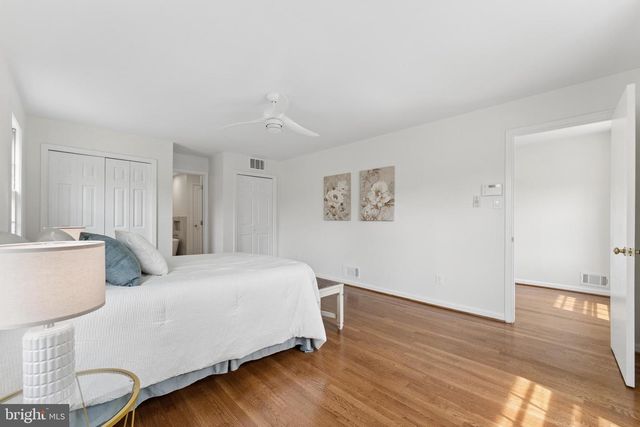 9712 HILL ST, Kensington, MD 20895