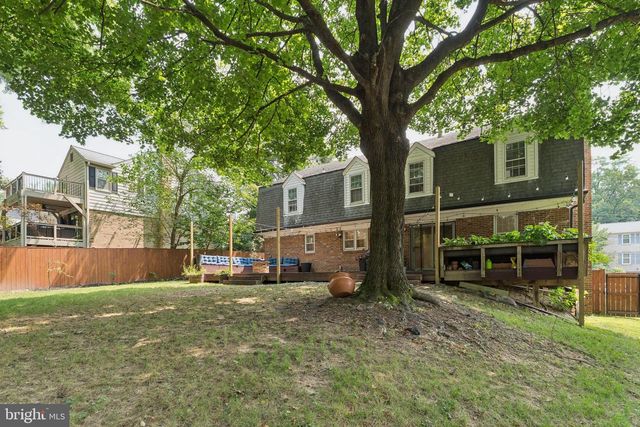 9712 HILL ST, Kensington, MD 20895