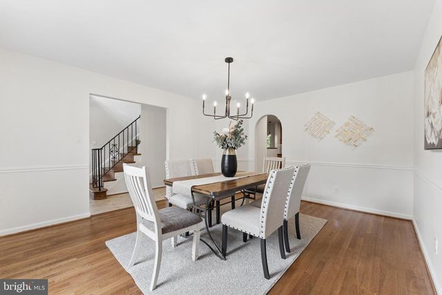 9712 HILL ST, Kensington, MD 20895