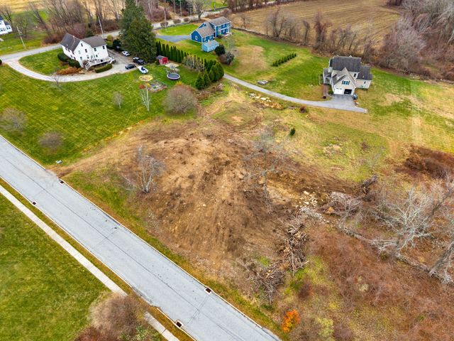 6 Farm View Drive, Norwich, CT 06360