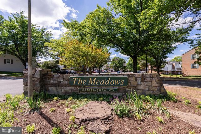 14422 GOLDEN OAK CT, Centreville, VA 20121