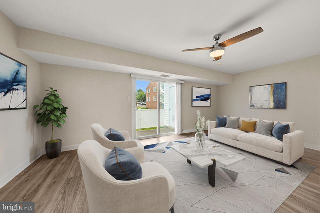 14422 GOLDEN OAK CT, Centreville, VA 20121