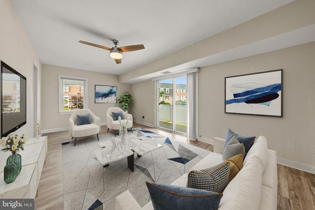 14422 GOLDEN OAK CT, Centreville, VA 20121