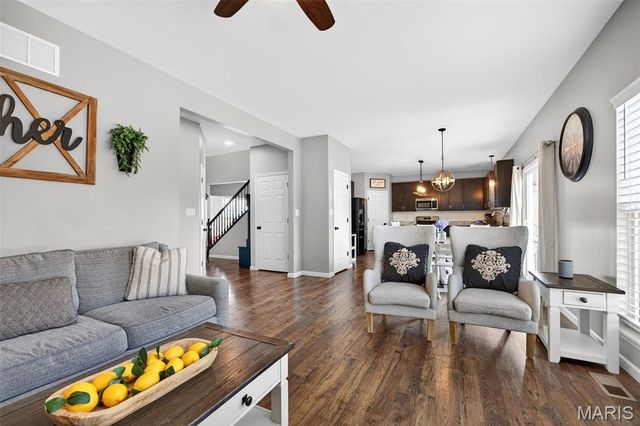 303 Hidden Bluffs Court, Lake St Louis, MO 63367