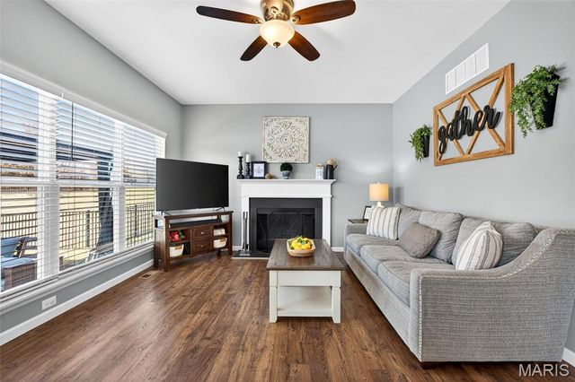 303 Hidden Bluffs Court, Lake St Louis, MO 63367