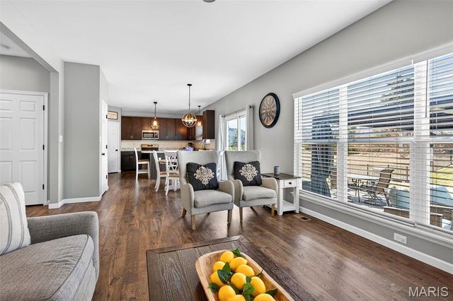 303 Hidden Bluffs Court, Lake St Louis, MO 63367