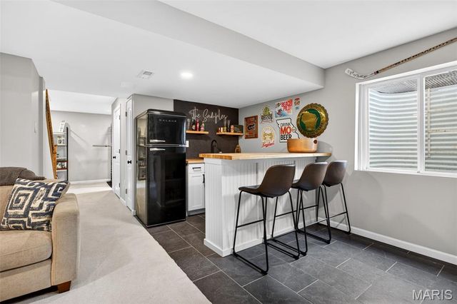 303 Hidden Bluffs Court, Lake St Louis, MO 63367