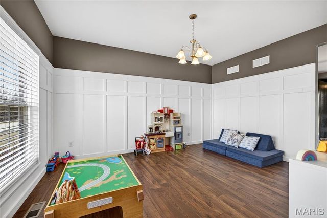 303 Hidden Bluffs Court, Lake St Louis, MO 63367