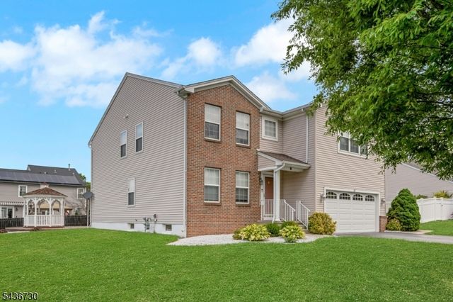 37 Lambert St, Washington Boro, NJ 07882