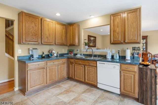 37 Lambert St, Washington Boro, NJ 07882