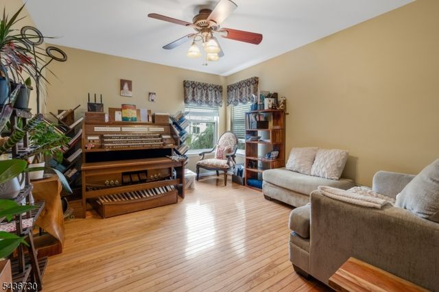 37 Lambert St, Washington Boro, NJ 07882