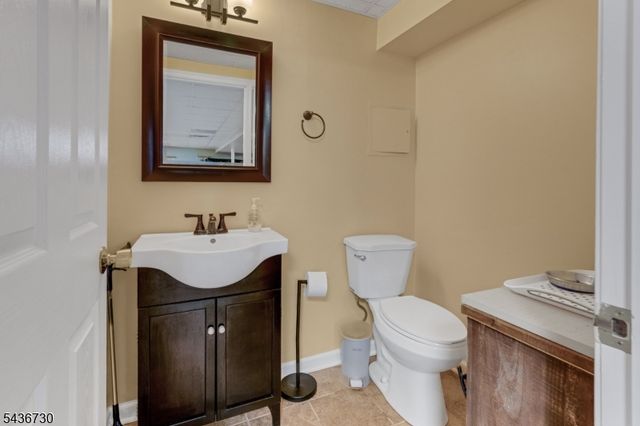 37 Lambert St, Washington Boro, NJ 07882