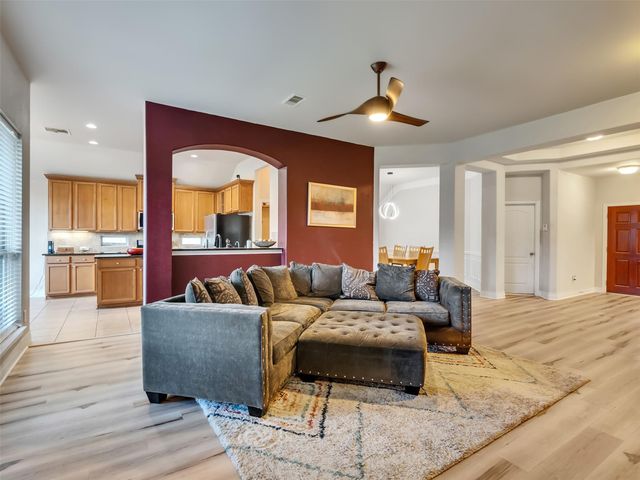 20611 Garden Ridge Canyon, Richmond, TX 77407