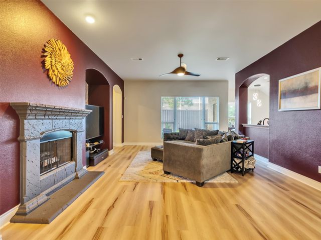 20611 Garden Ridge Canyon, Richmond, TX 77407