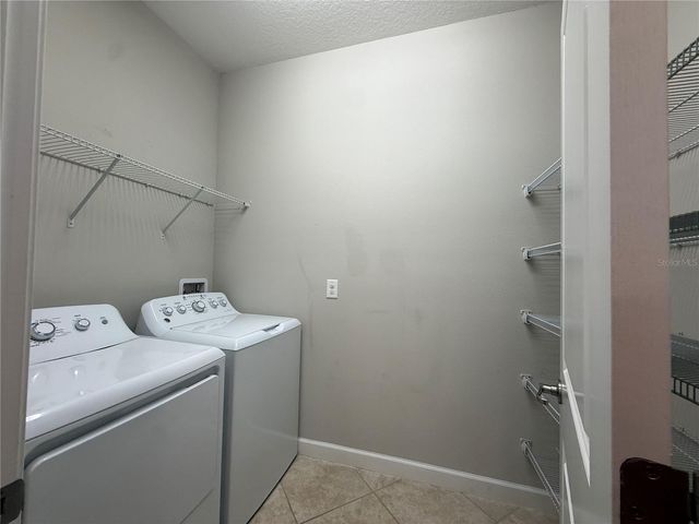 28423 PLEASANT BAY LOOP, Wesley Chapel, FL 33543