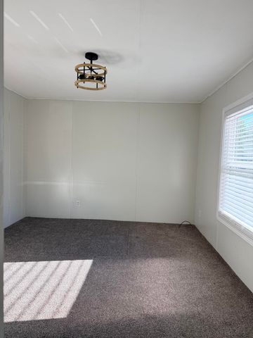 4484 Gardens Boulevard NW, Grand Rapids, MI 49534