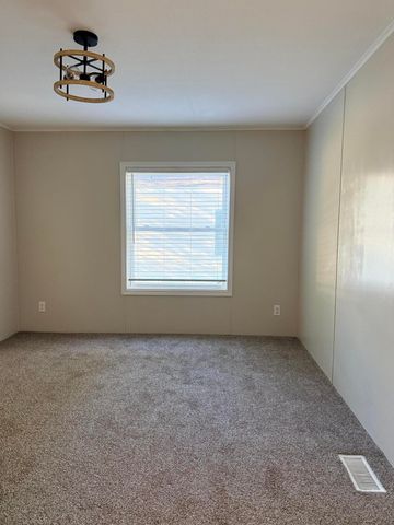 4484 Gardens Boulevard NW, Grand Rapids, MI 49534