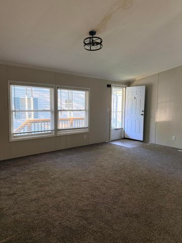 4484 Gardens Boulevard NW, Grand Rapids, MI 49534