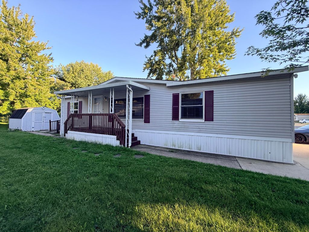 4484 Gardens Boulevard NW, Grand Rapids, MI 49534