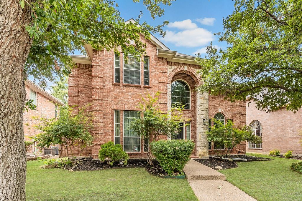 12361 Hawk Creek Drive, Frisco, TX 75033 — exterior
