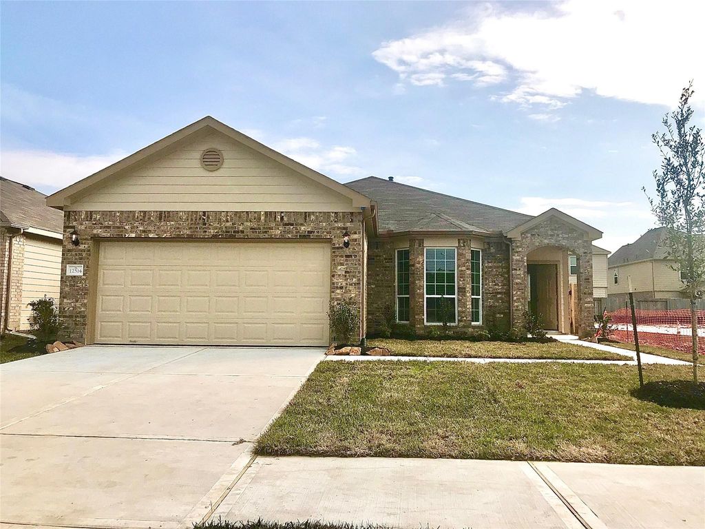 12514 King John Drive, Houston, TX 77044