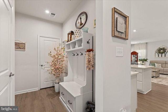 9315 MULLIGAN WAY, Delmar, MD 21875