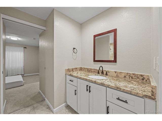 10096 Hughes Pl, Highlands Ranch, CO 80126