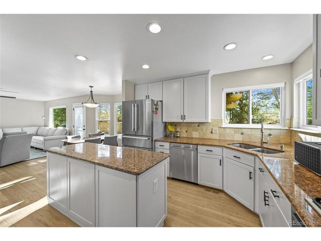 10096 Hughes Pl, Highlands Ranch, CO 80126