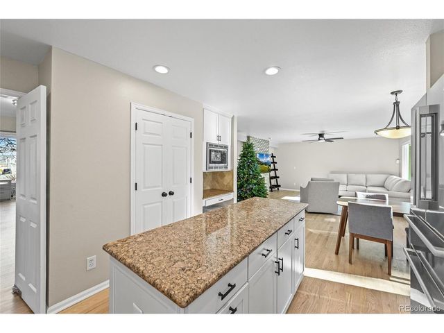 10096 Hughes Pl, Highlands Ranch, CO 80126