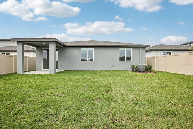 1732 COOLRIDGE PLACE, Zephyrhills, FL 33541