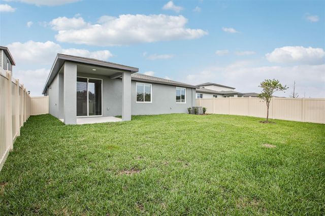 1732 COOLRIDGE PLACE, Zephyrhills, FL 33541