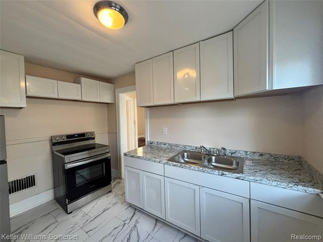15803 Biltmore Street - Upper Unit, Detroit, MI 48227