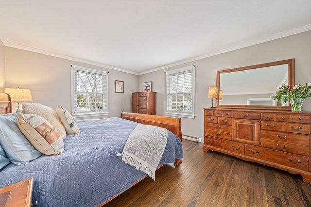 30 Donna Rd, Weymouth, MA 02190