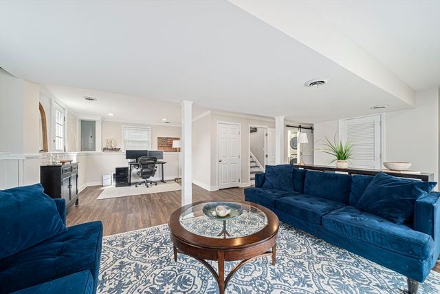 30 Donna Rd, Weymouth, MA 02190