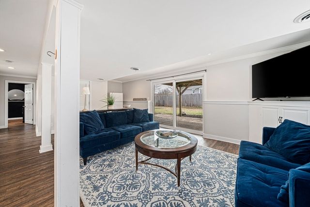 30 Donna Rd, Weymouth, MA 02190