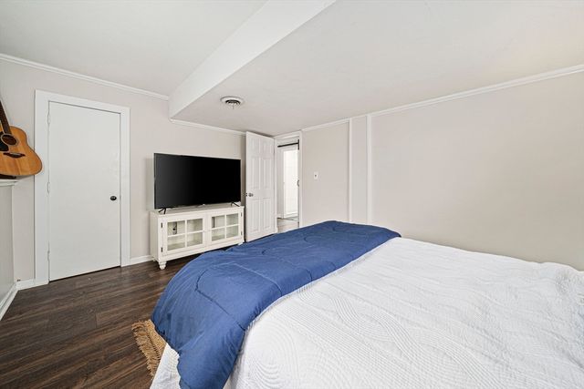 30 Donna Rd, Weymouth, MA 02190