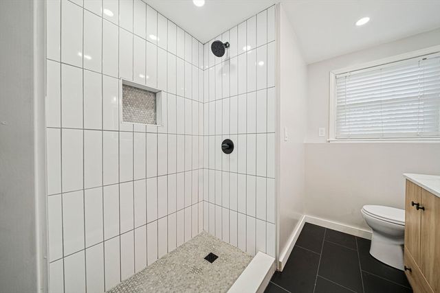 30 Donna Rd, Weymouth, MA 02190