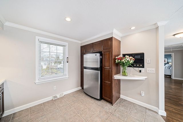 30 Donna Rd, Weymouth, MA 02190