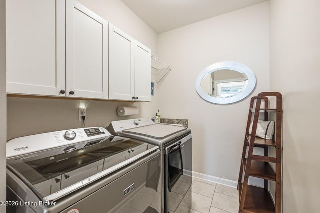 2421 Middle Creek Ct, Fisherville, KY 40023