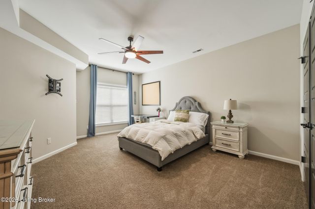 2421 Middle Creek Ct, Fisherville, KY 40023