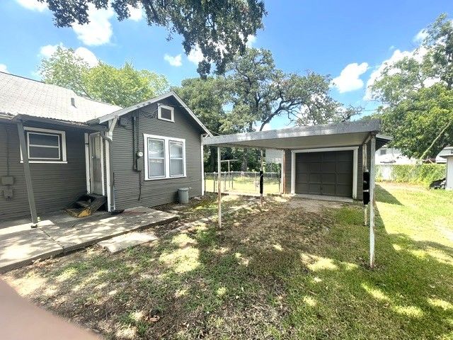 4619 Parrish Road, Haltom City, TX 76117
