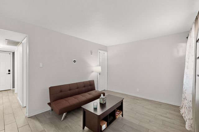 4200 Montgomery Boulevard NE 209, Albuquerque, NM 87109