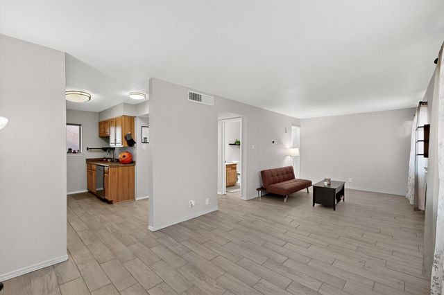 4200 Montgomery Boulevard NE 209, Albuquerque, NM 87109