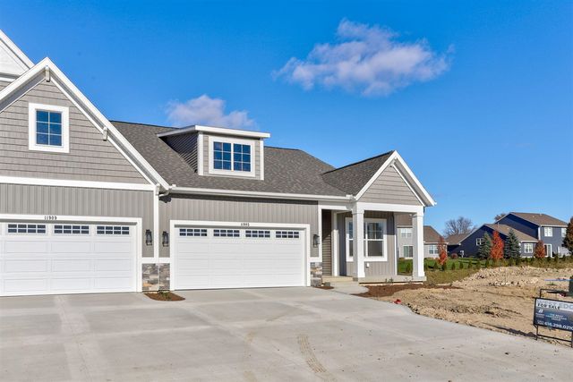 11905 Smithfield Drive, Holland, MI 49424